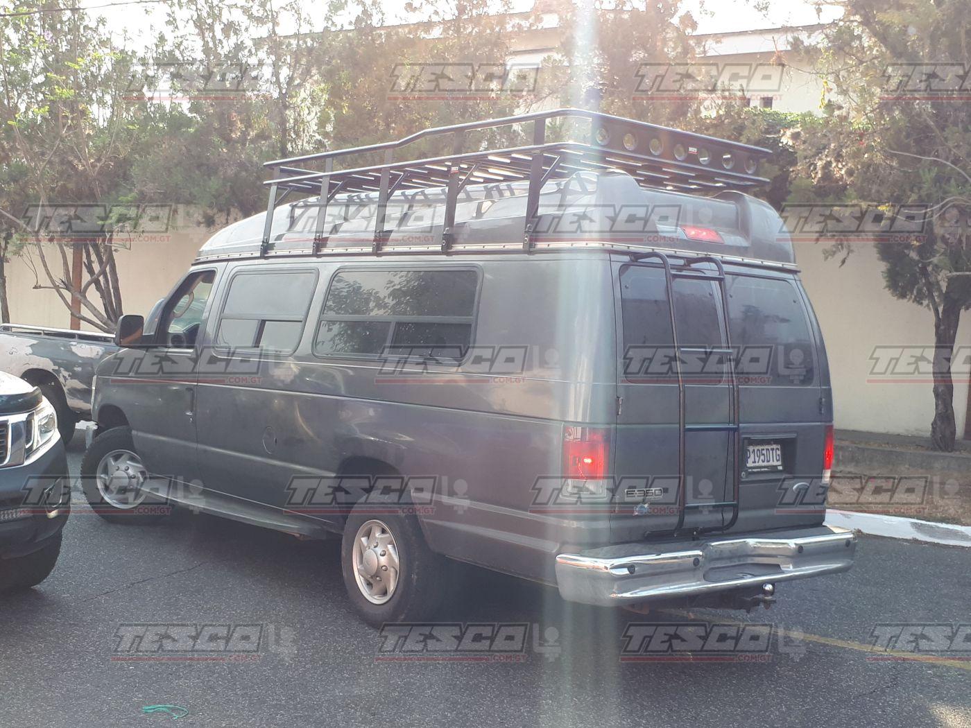Parrilla Tipo Turismo Custom Chevy Van
