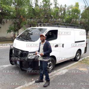 Parrilla Tipo Salchicha Custom Nissan Urban T/Bajo