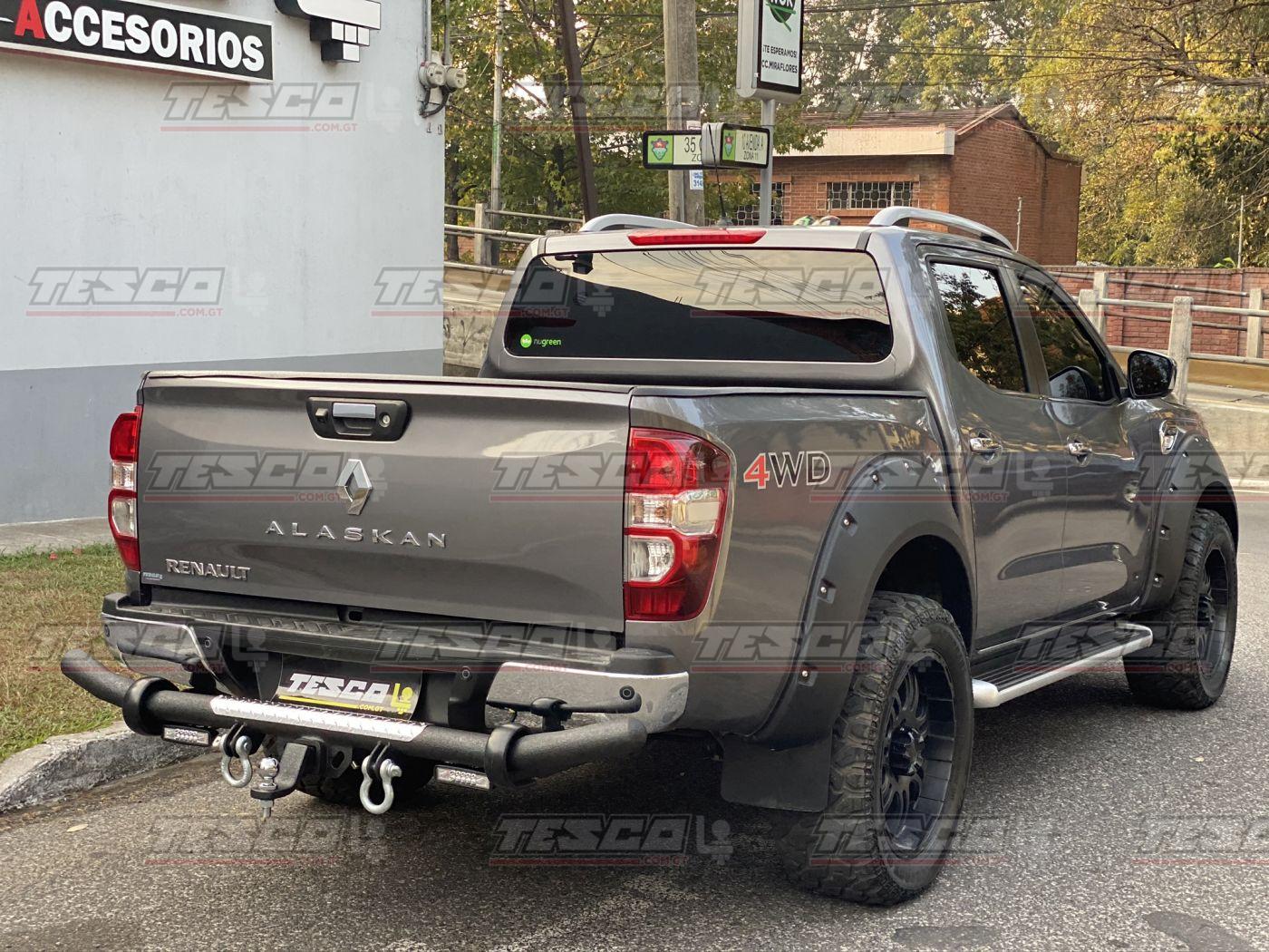 BUMPER Tipo Puñito Custom Alaskan 1 Mod. 2015/2022
