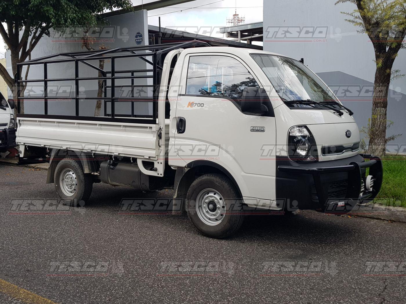 Carroceria y Defensa trasera C/Protector de Stop Kia K2700 Mod 08/22 - Imagen 5