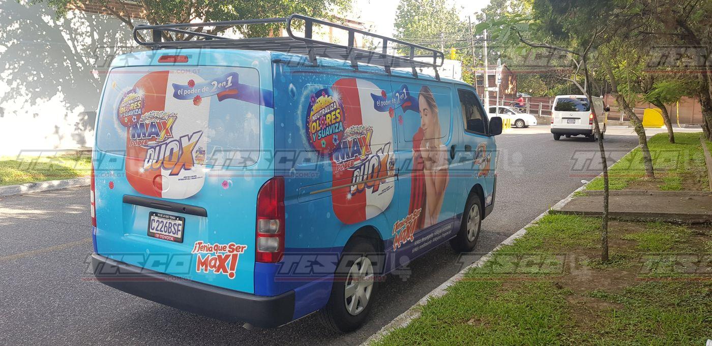 Parrilla Tipo Salchicha Custm Toyota Hiace - Imagen 3