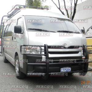 Toyota Hiace T/Alto Defensa Delantera, Trasera y Parrilla con escalera abatible Mod 06/22